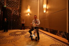 Esto necesariamente hará la monta más cómoda y satisfacer la demanda de algunos clientes de desplazamientos de bastante larga distancia en las ciudades.