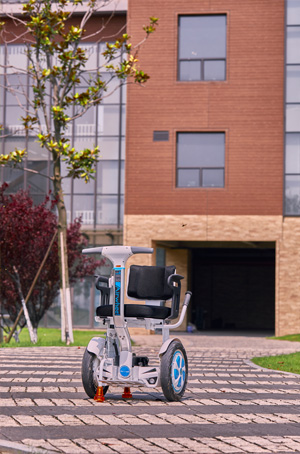 Airwheel A6TS lightweight balance wheelchair